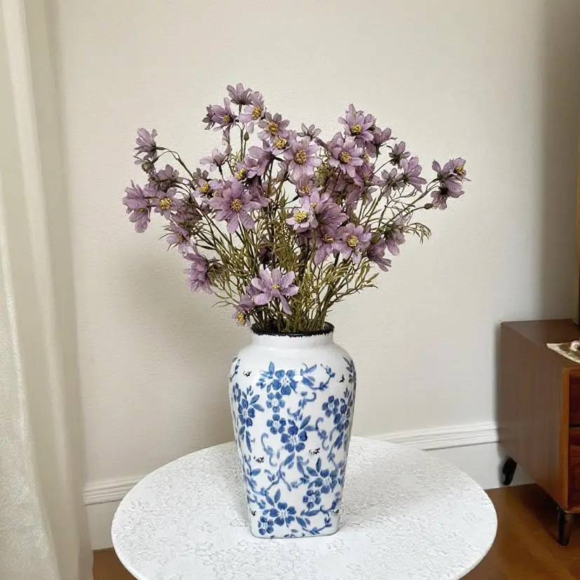 Wholesale High Quality Faux Plastic Plant Artificial Daisy Flower for Thanksgiving Mother's Day Home Wedding Decoration