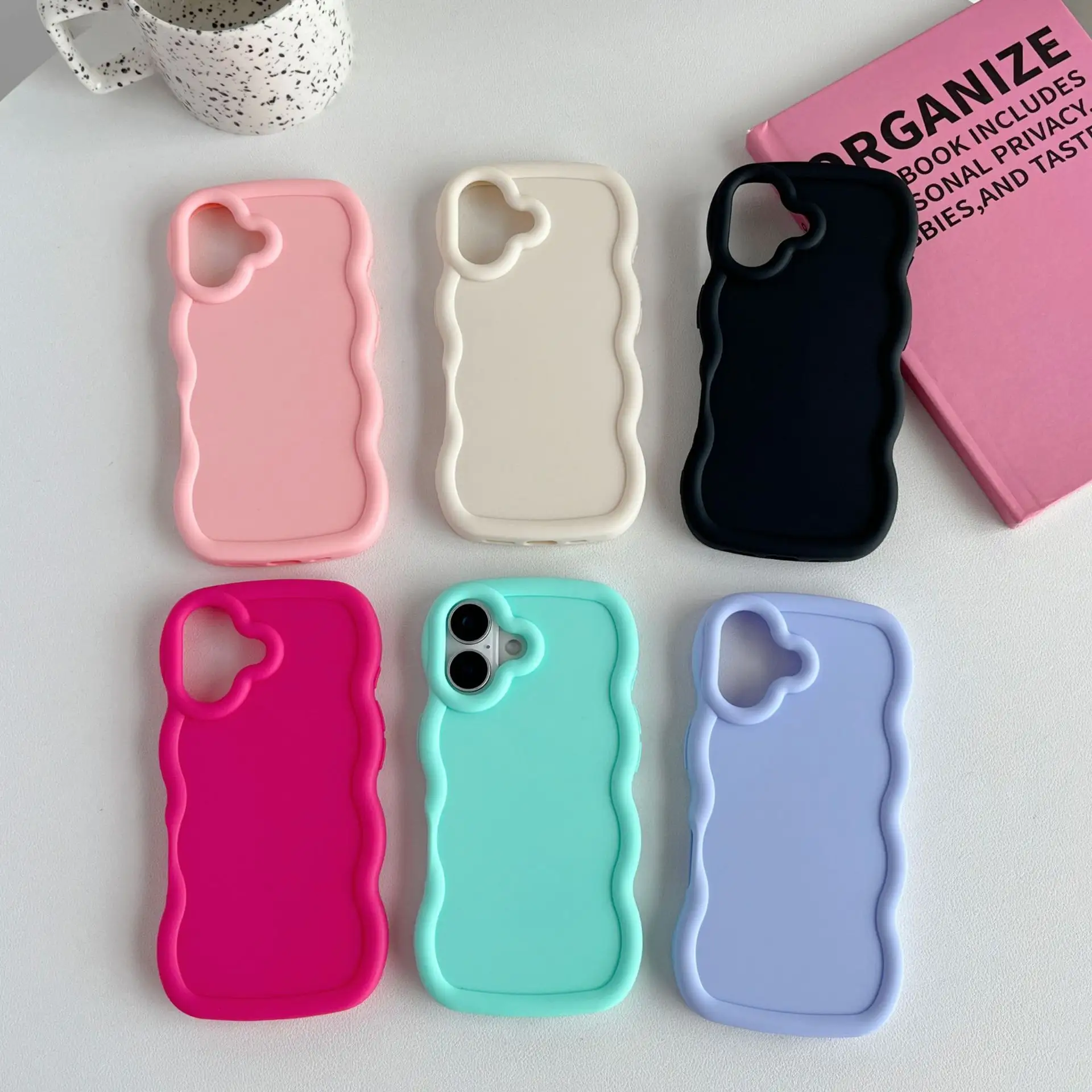Luxury TPU Phone Case for iPhone 16 Pro PM Plus Simple Design Fashionable Color Cell Mobile Phone Cover