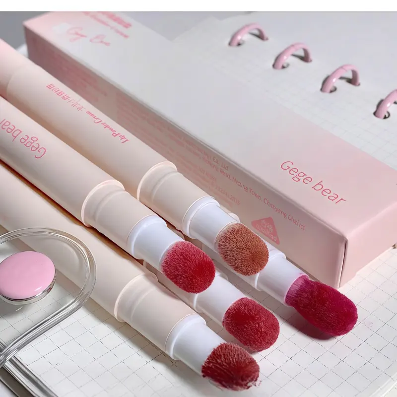 Gege Bear Hot Selling Top Wholesale Cosmetics Oem Precise Lips Cosmetic Matte Lipstick With Soft Sponge Head