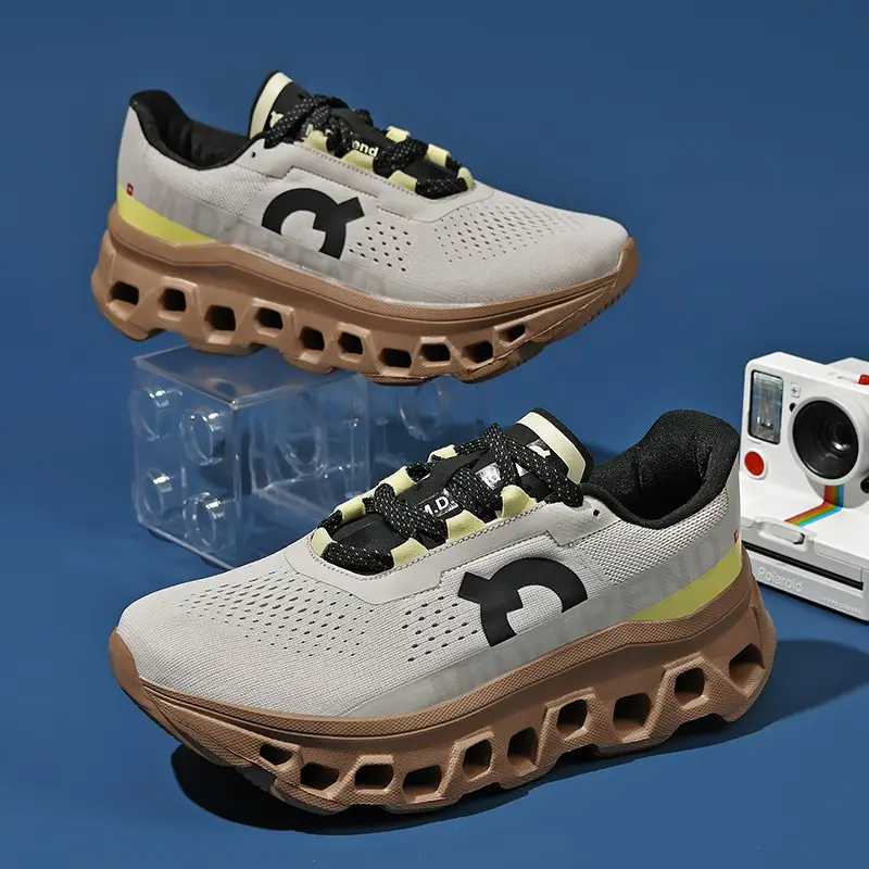 Men High-Quality Fashion Sports Breathable Running Shoes Hollow Cushion Lightweight Daily Casual Sports Shoes