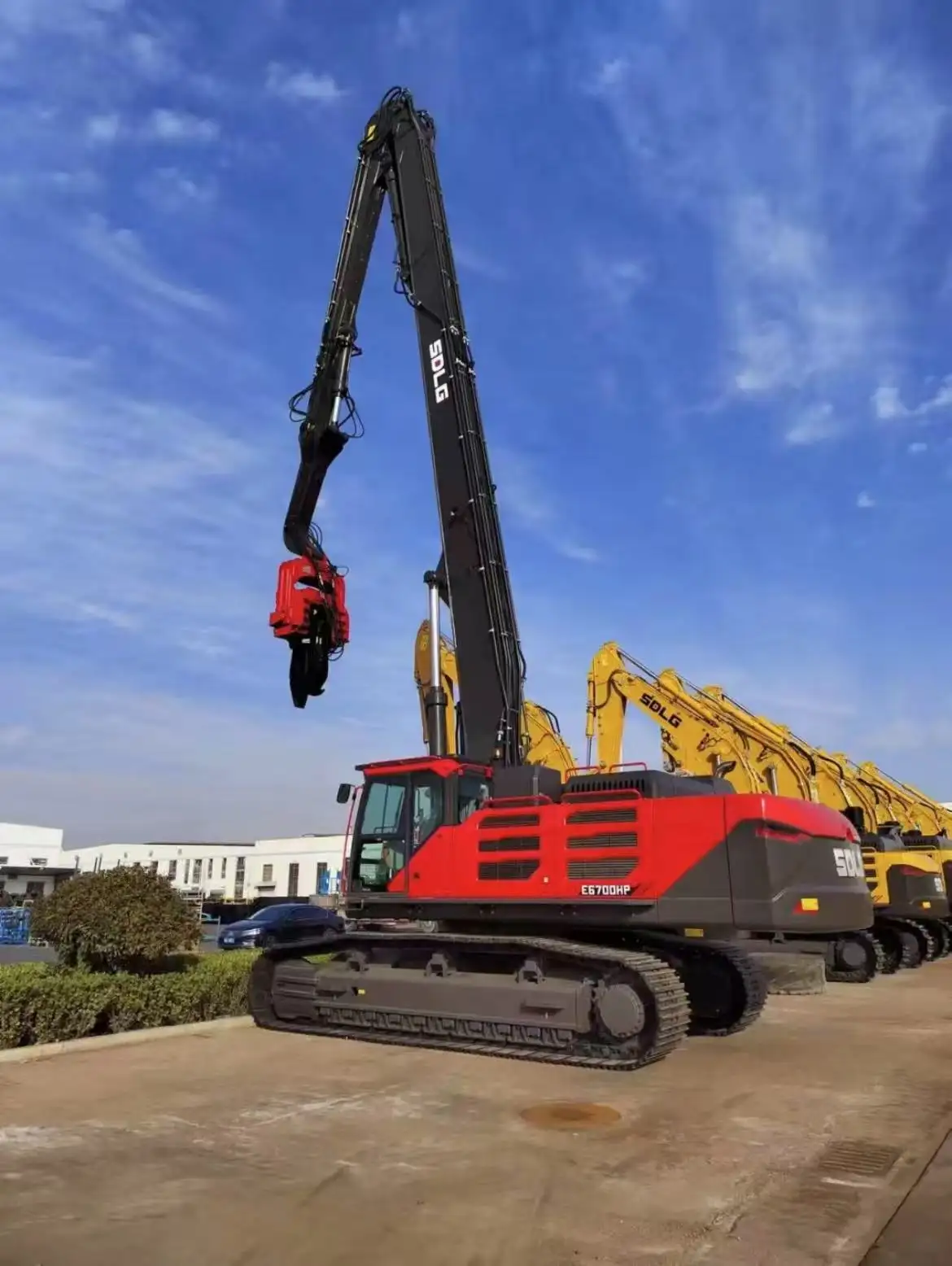 Chinese Hot Sale SDLG E6700HP Excavator 70T High Quality Wheel And Crawler Excavator For Rent Or Sale Construction Machinery