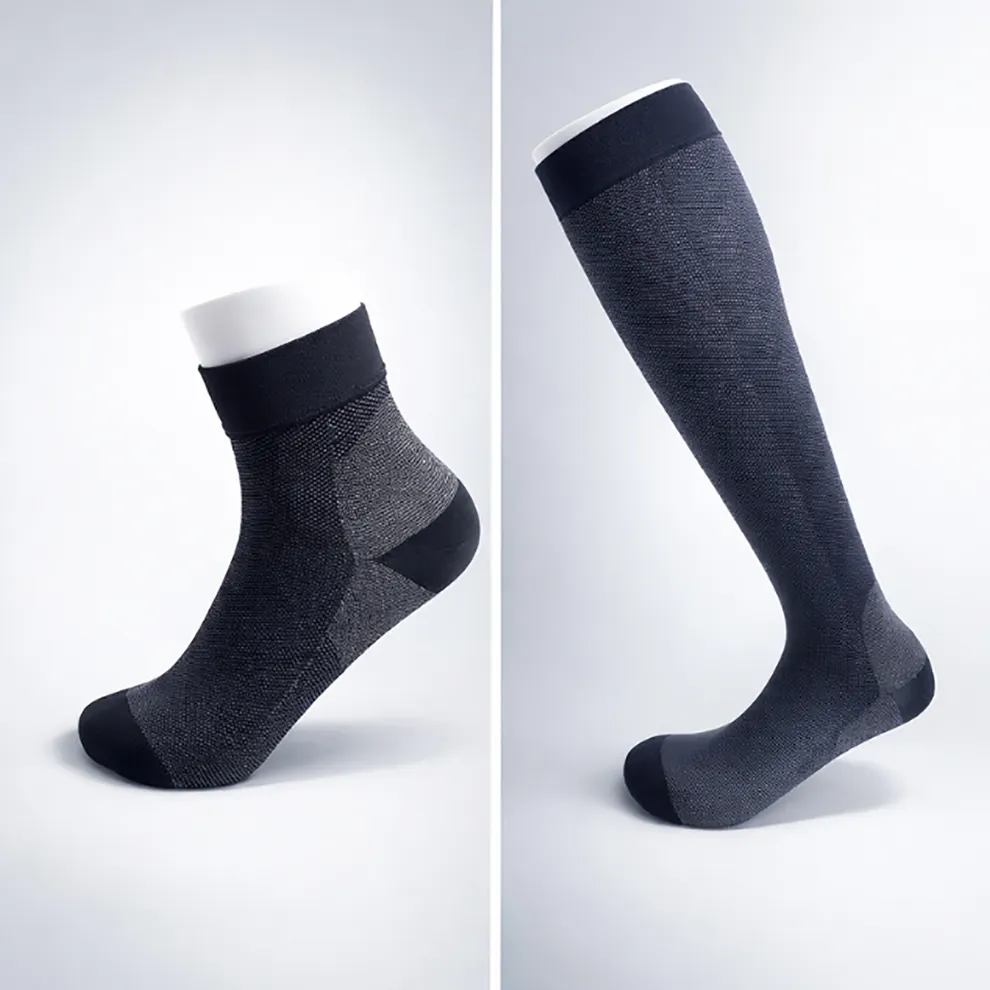 Integrated Design Functional Men's Breathable Sports Socks Quick Dry For Extended Wear