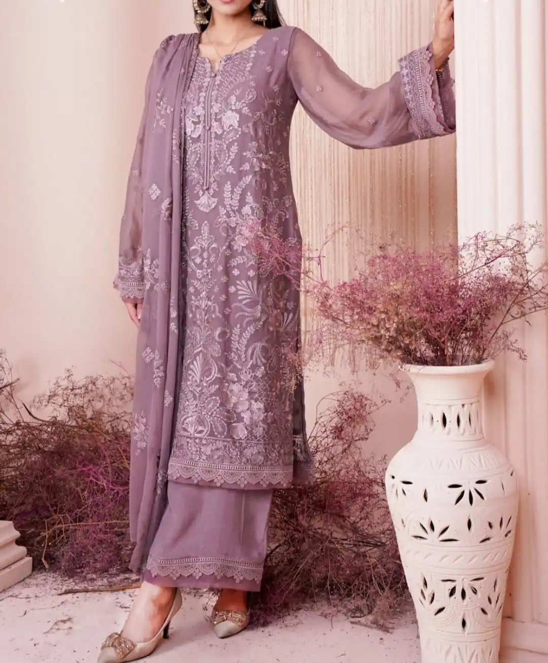 High Quality Women Traditional Indian And Pakistani Causal Dress In Embroidery And Printed Design Best Selling